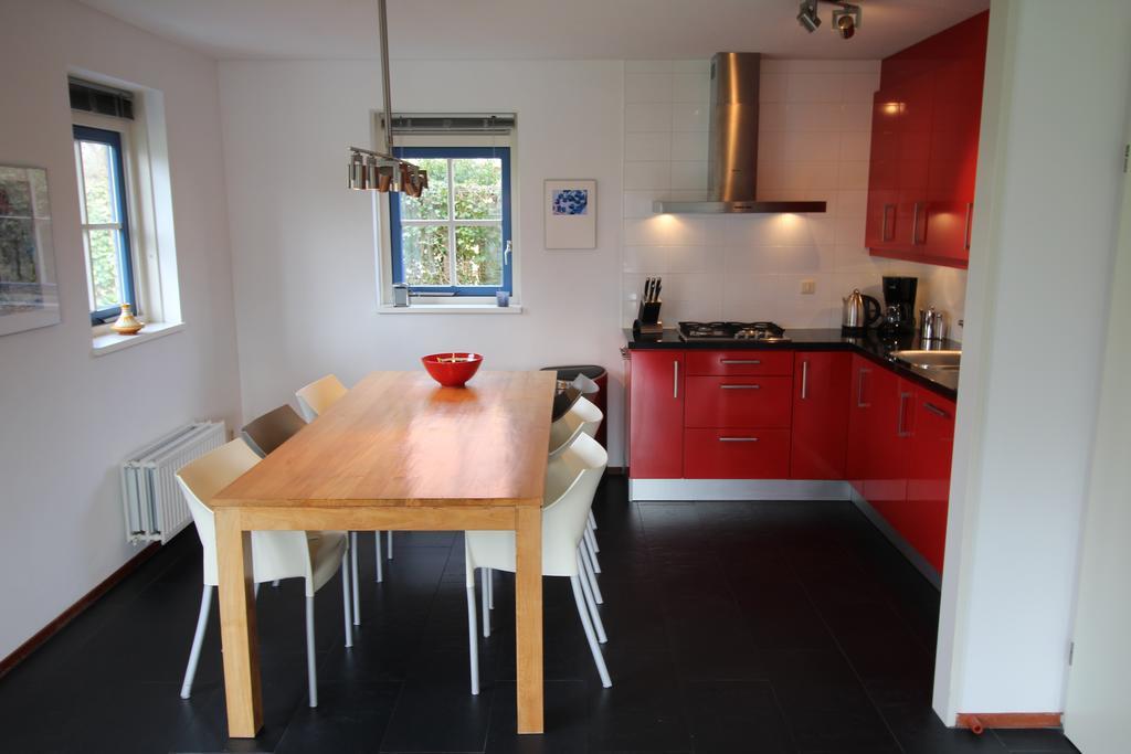 Holiday home Zeeduinenbos